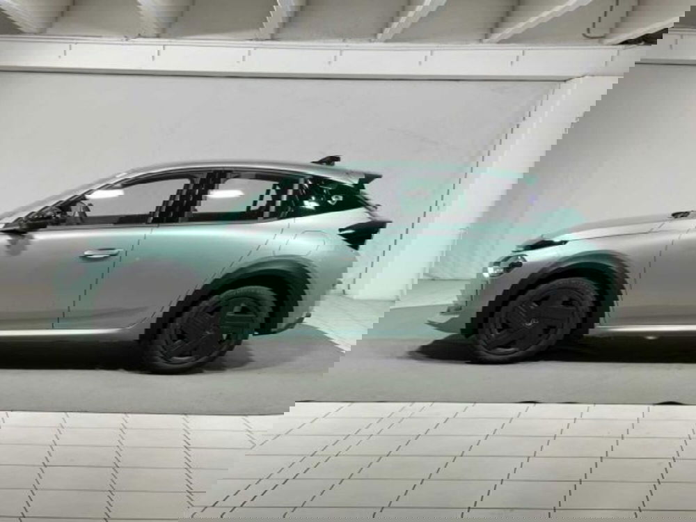 Lancia Ypsilon nuova a Sondrio (2)