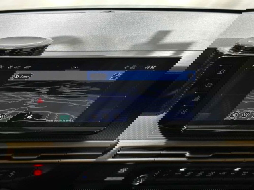 Lancia Ypsilon nuova a Sondrio (20)