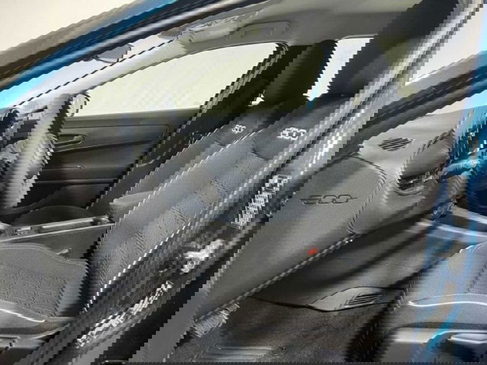 Fiat 600 nuova a Sondrio (12)