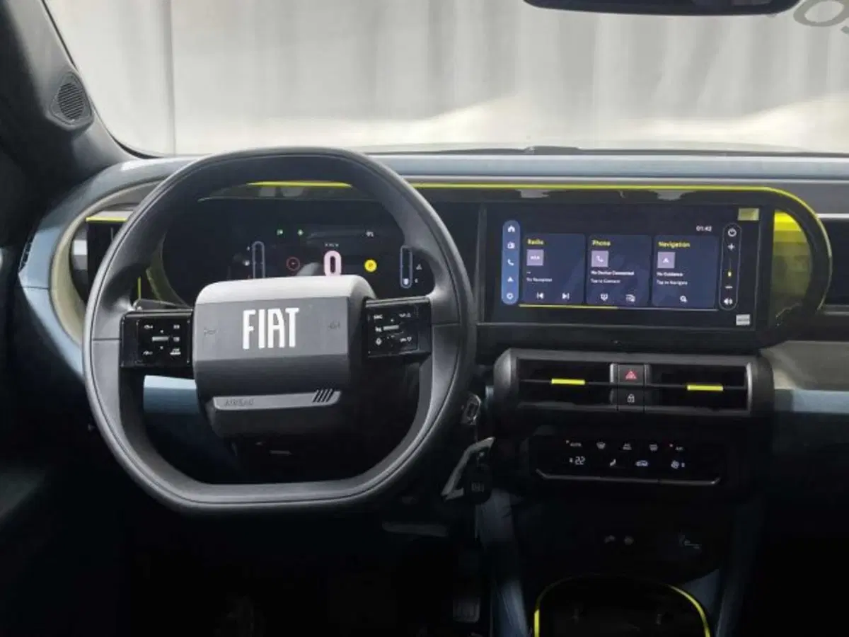 Fiat Grande Panda nuova a Sondrio (7)