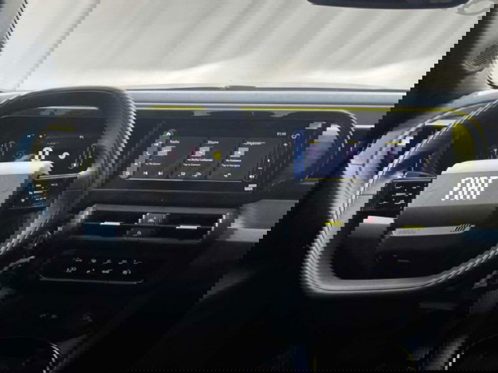 Fiat Grande Panda nuova a Sondrio (13)