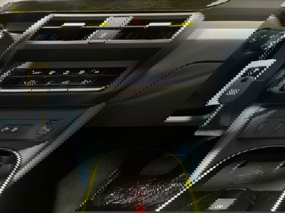 Fiat Grande Panda nuova a Sondrio (20)