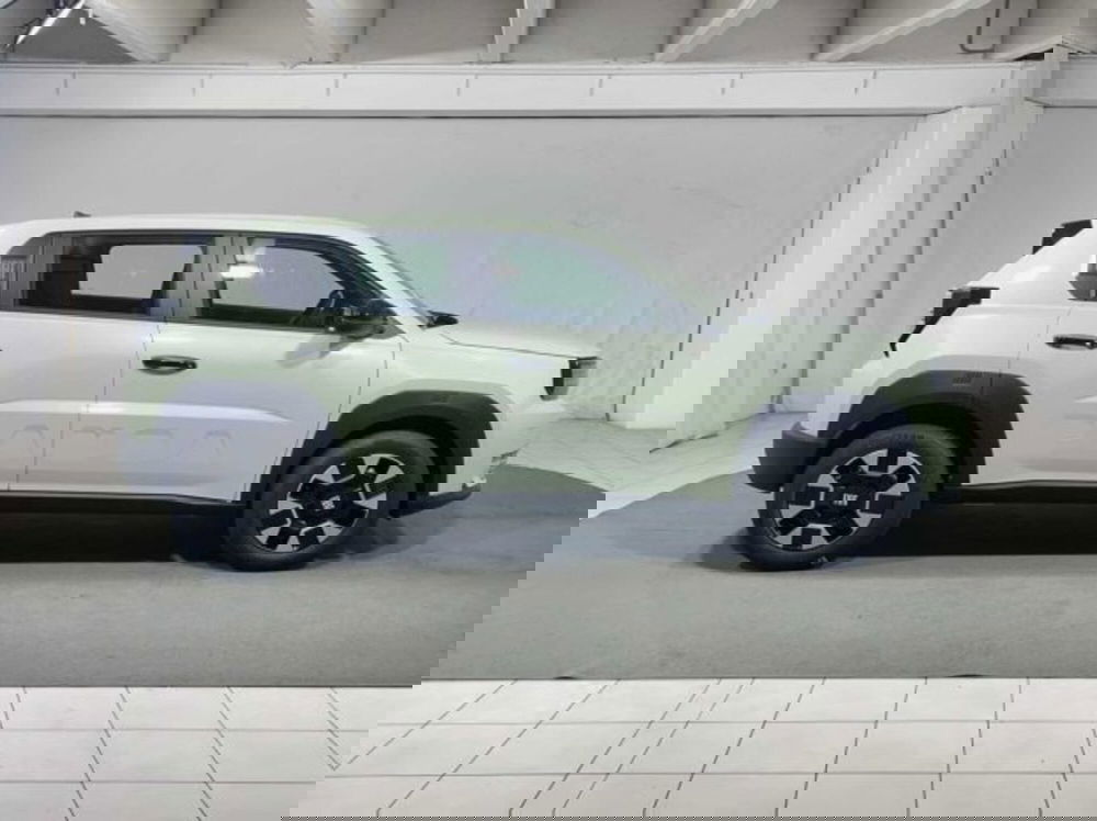 Fiat Grande Panda nuova a Sondrio (6)