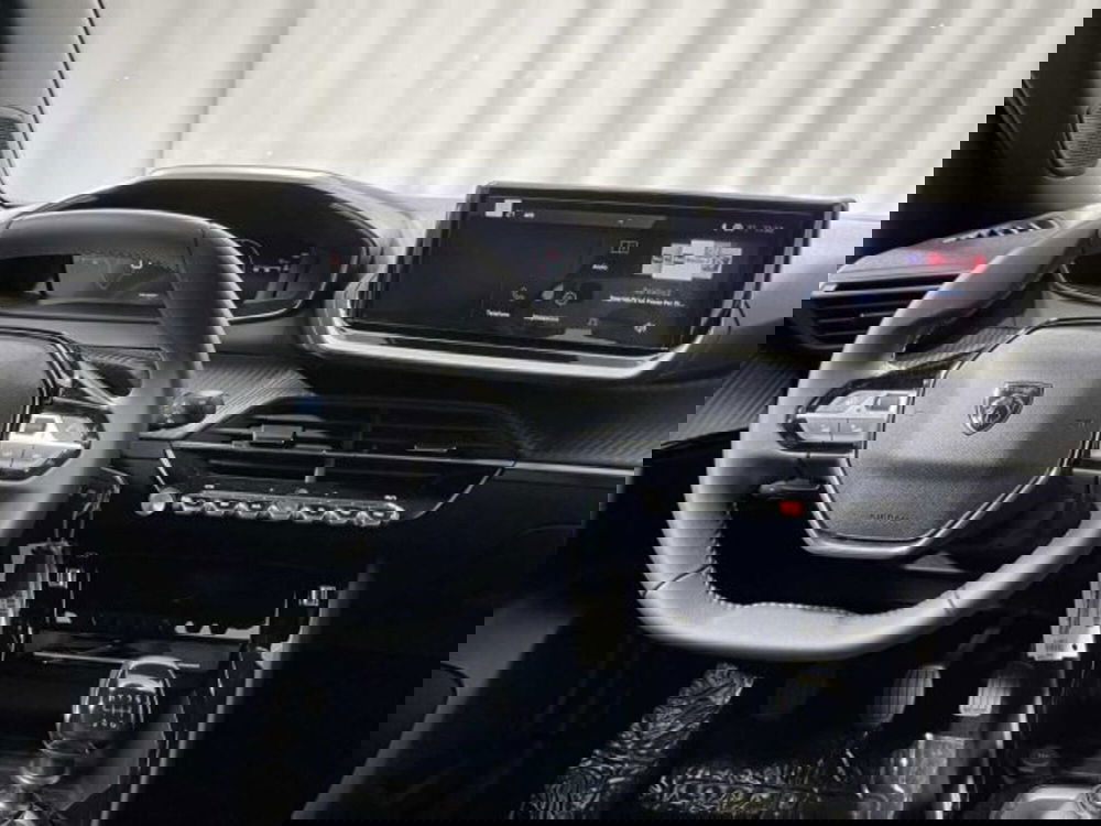 Peugeot 2008 nuova a Sondrio (13)