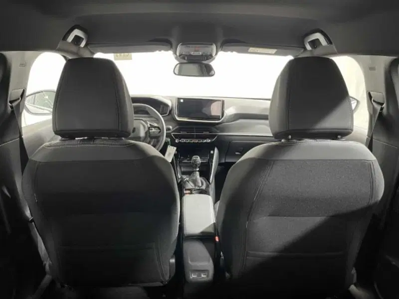 Peugeot 2008 nuova a Sondrio (16)