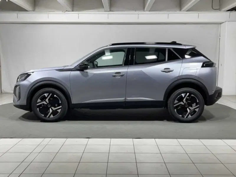 Peugeot 2008 nuova a Sondrio (2)