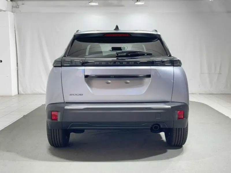 Peugeot 2008 nuova a Sondrio (4)