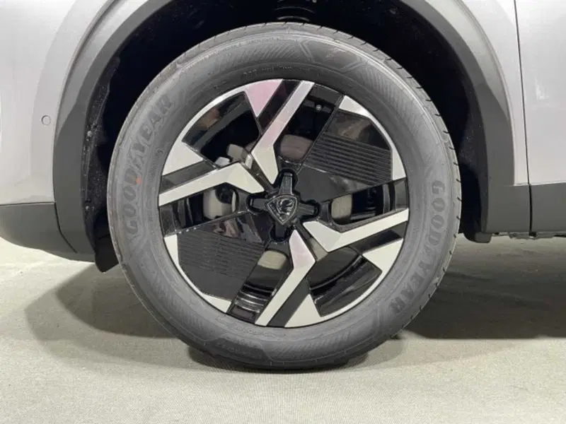 Peugeot 2008 nuova a Sondrio (9)
