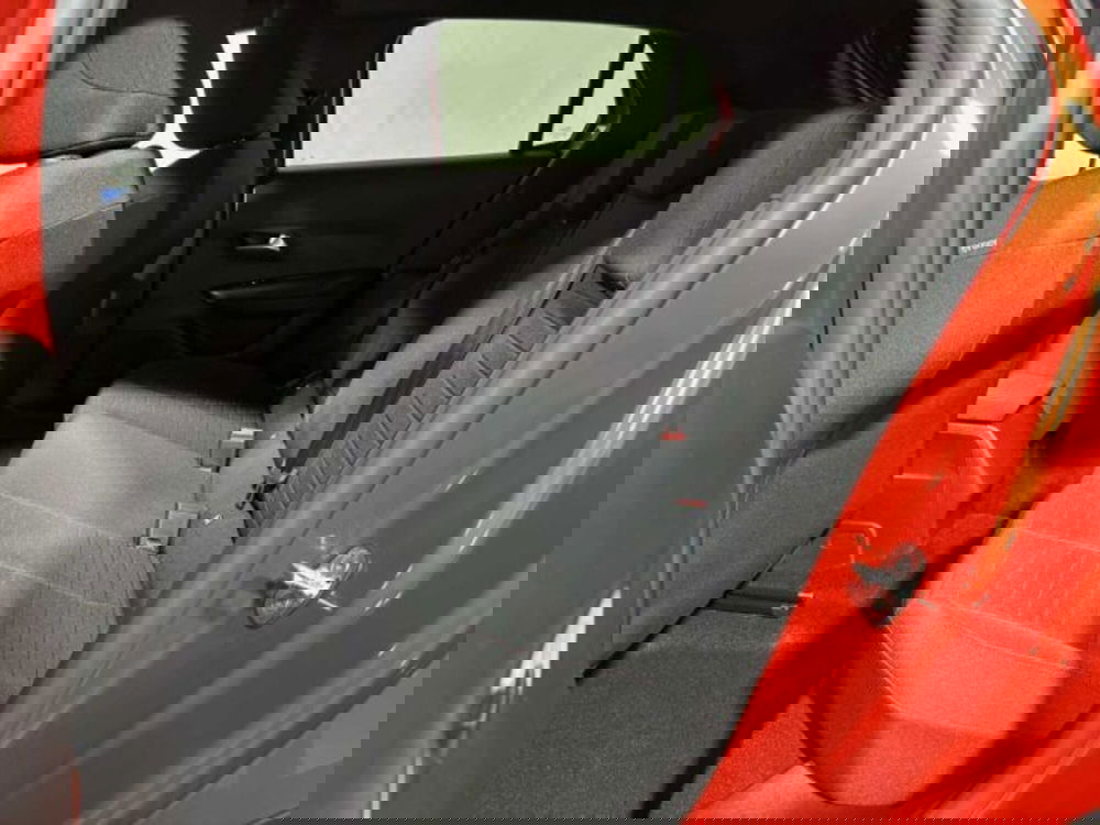 Lancia Ypsilon nuova a Sondrio (11)