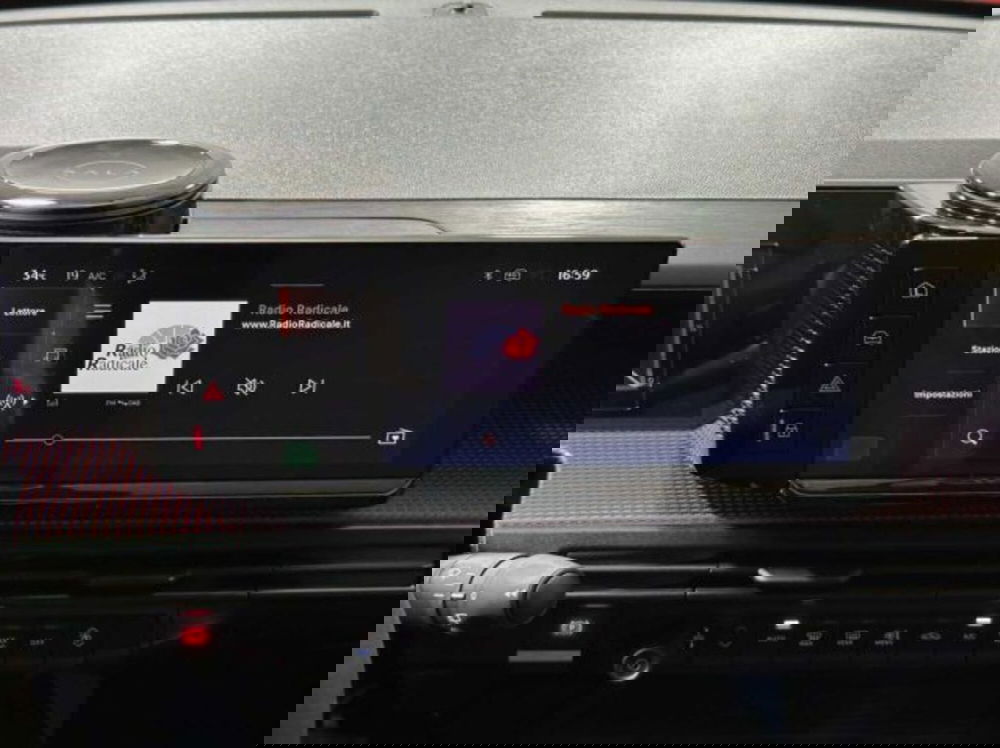 Lancia Ypsilon nuova a Sondrio (20)