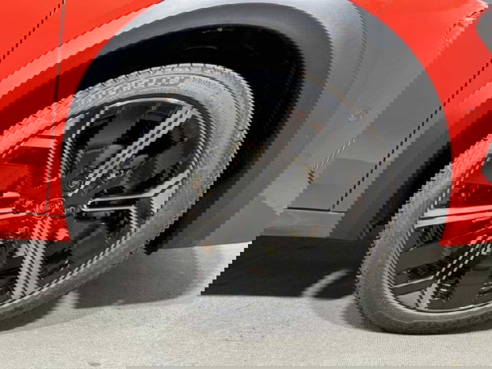 Lancia Ypsilon nuova a Sondrio (9)