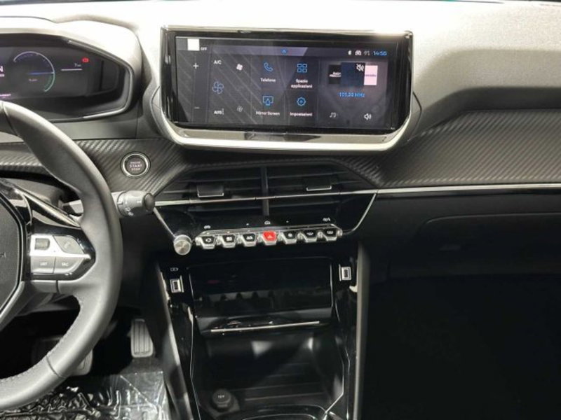 Peugeot 2008 nuova a Sondrio (14)