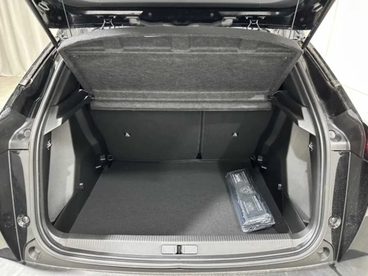 Peugeot 2008 nuova a Sondrio (15)