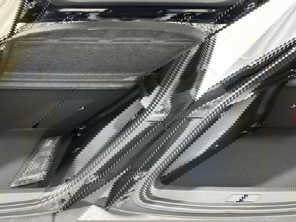 Peugeot 2008 nuova a Sondrio (15)