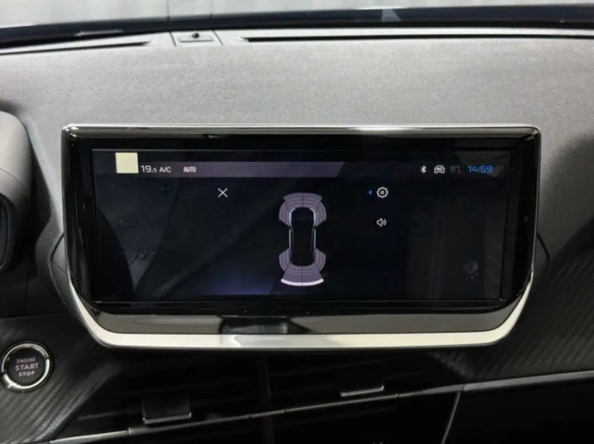 Peugeot 2008 nuova a Sondrio (20)