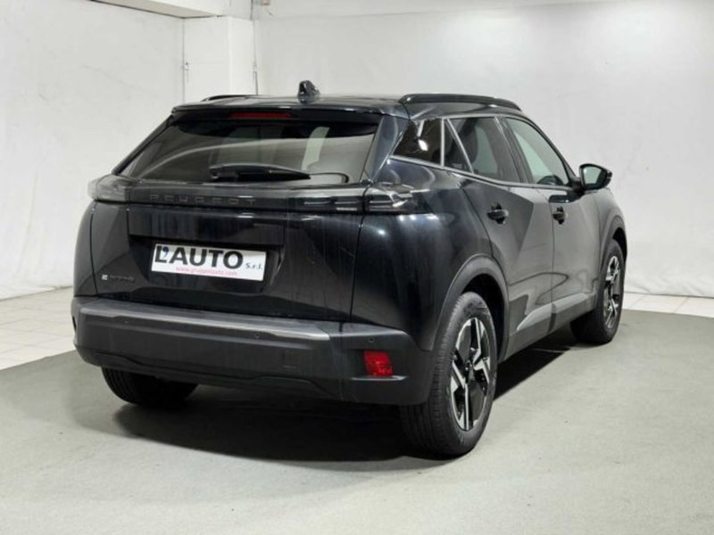 Peugeot 2008 nuova a Sondrio (5)