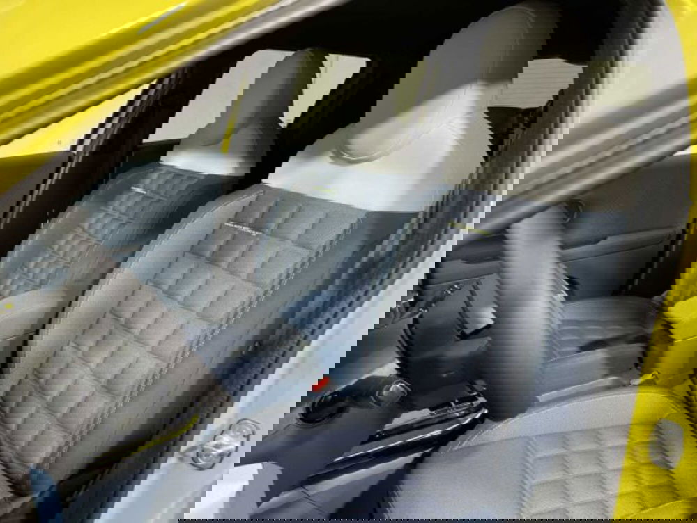 Fiat Grande Panda nuova a Sondrio (17)