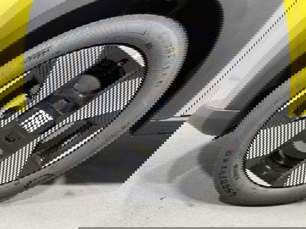 Fiat Grande Panda nuova a Sondrio (9)