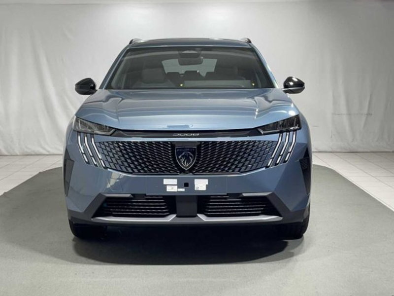 Peugeot 5008 nuova a Sondrio