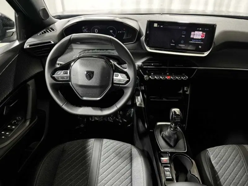 Peugeot 2008 nuova a Sondrio (13)