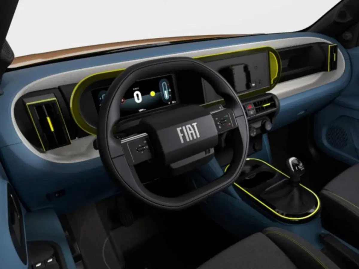 Fiat Grande Panda nuova a Sondrio (9)