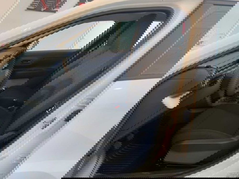 Citroen C3 nuova a Sondrio (10)