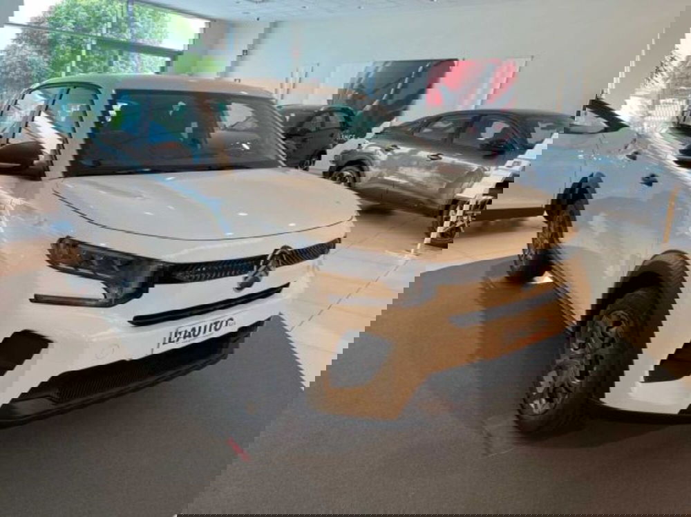 Citroen C3 nuova a Sondrio (7)