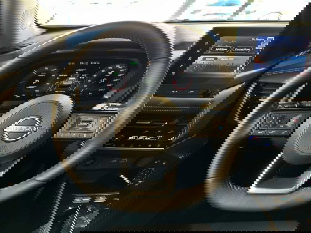 Nissan X-Trail nuova a Sondrio (14)