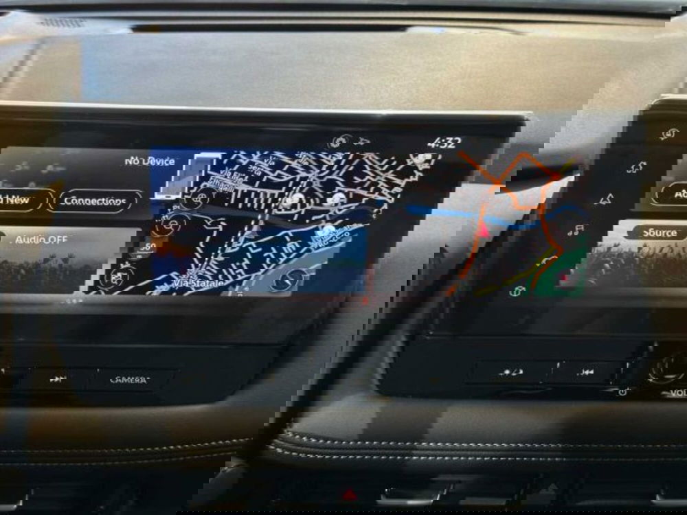 Nissan X-Trail nuova a Sondrio (16)