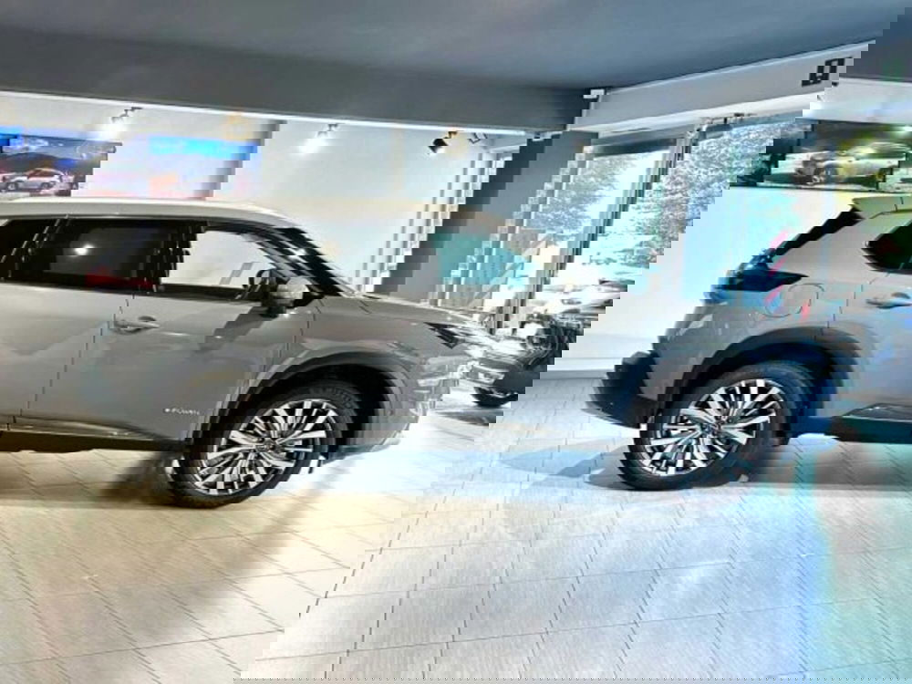 Nissan X-Trail nuova a Sondrio (6)