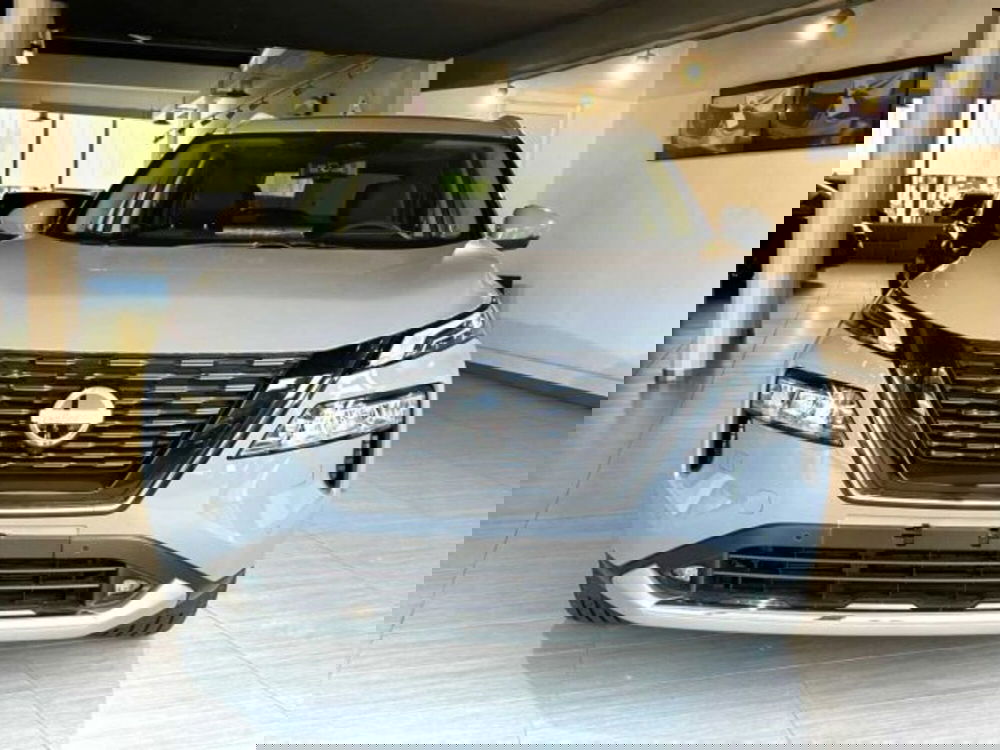 Nissan X-Trail nuova a Sondrio (8)