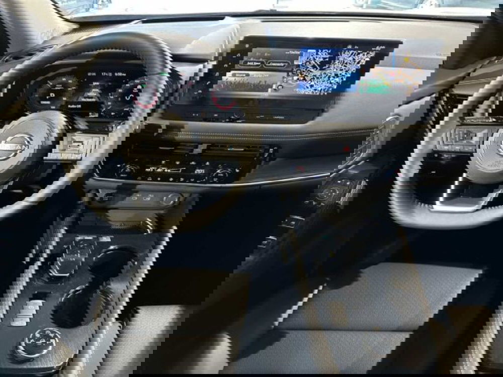 Nissan X-Trail nuova a Sondrio (14)