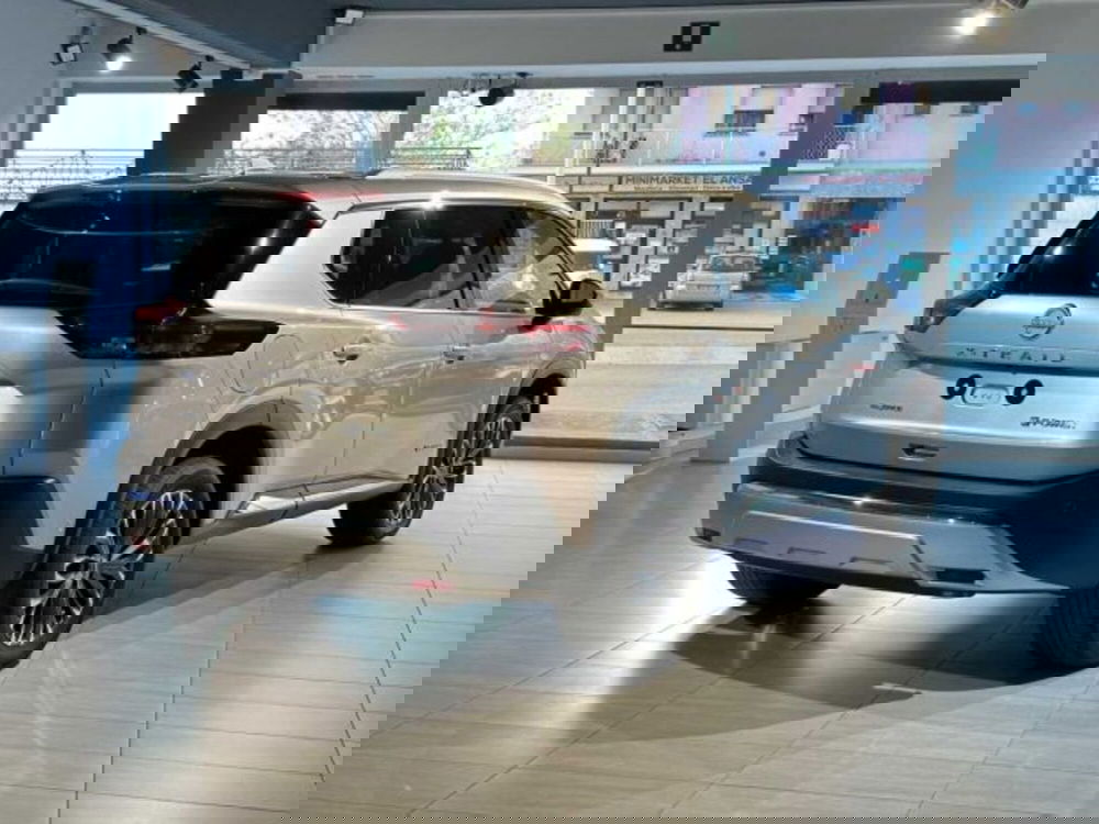 Nissan X-Trail nuova a Sondrio (5)