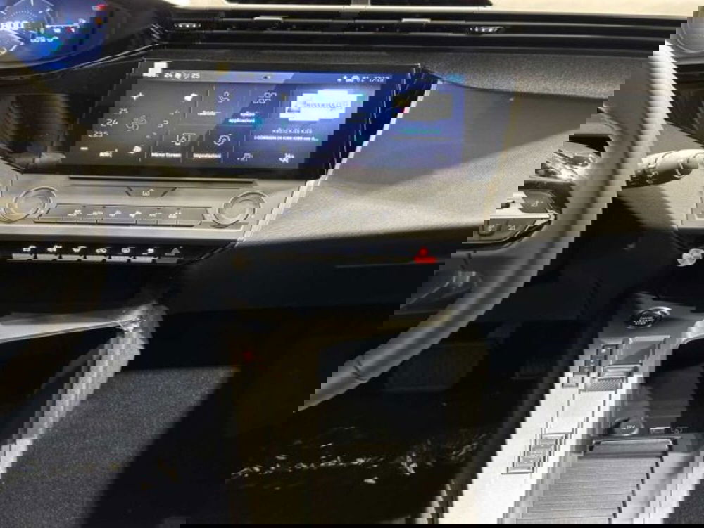 Peugeot 308 nuova a Sondrio (14)