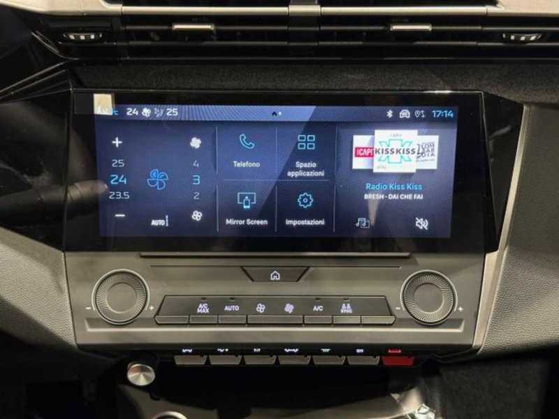 Peugeot 308 nuova a Sondrio (8)