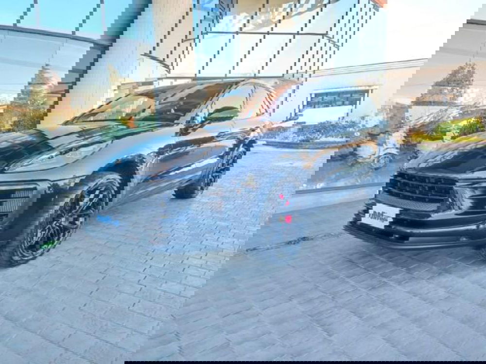 Porsche Macan usata a Pisa (14)