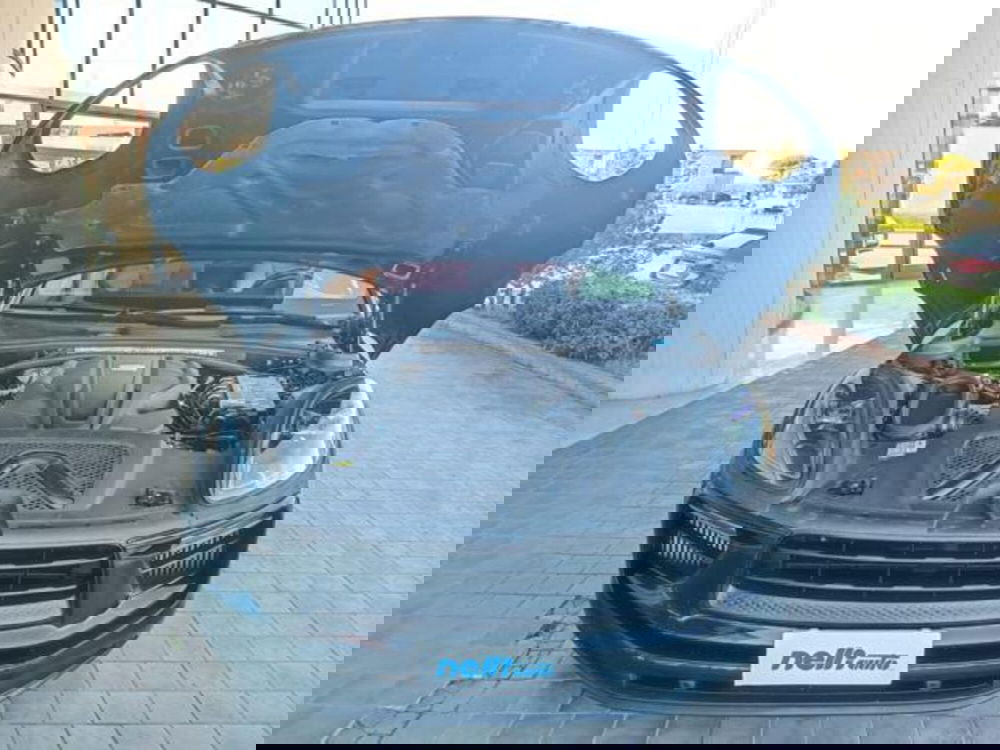 Porsche Macan usata a Pisa (17)