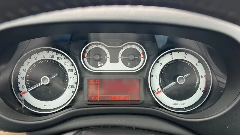Fiat 500L usata a Como (14)