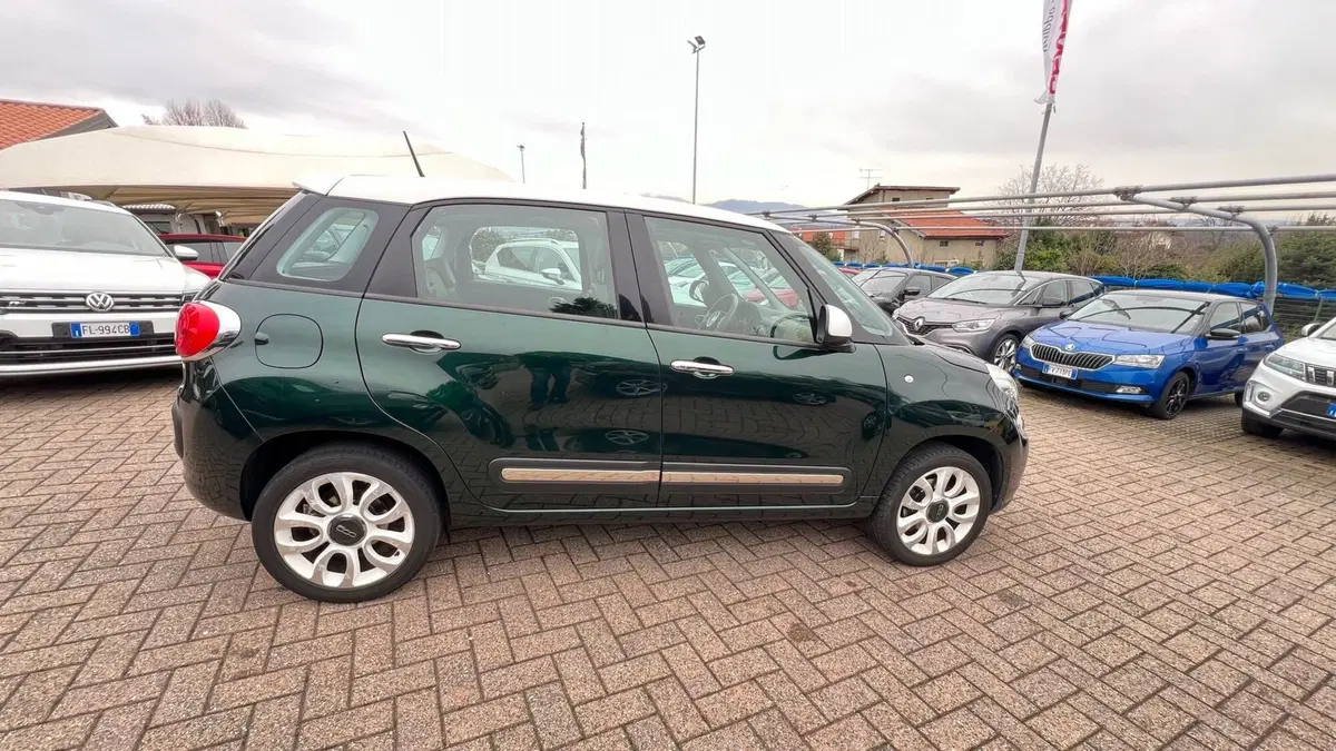 Fiat 500L usata a Como (5)