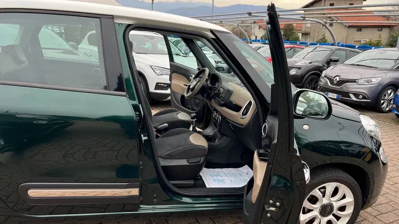 Fiat 500L usata a Como (8)