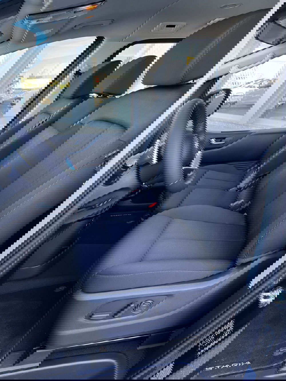 Hyundai Staria nuova a Vercelli (13)