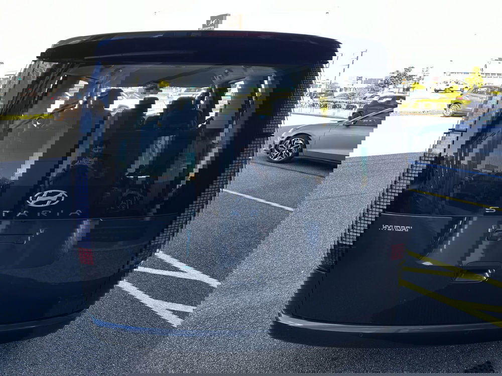 Hyundai Staria nuova a Vercelli (5)