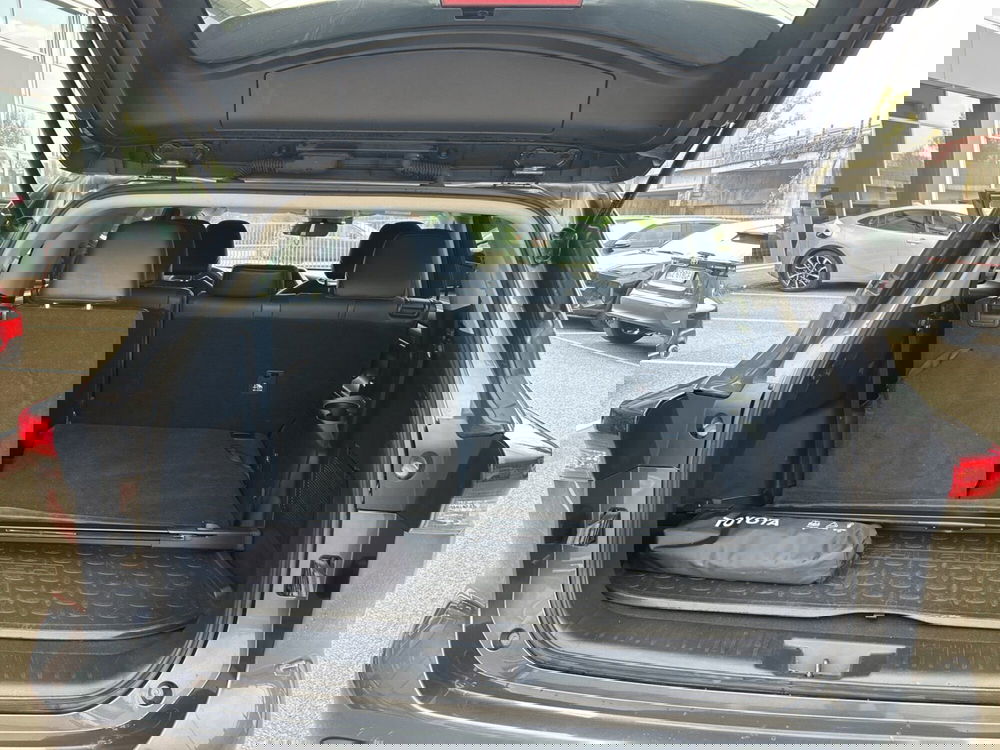 Toyota Highlander usata a Piacenza (17)