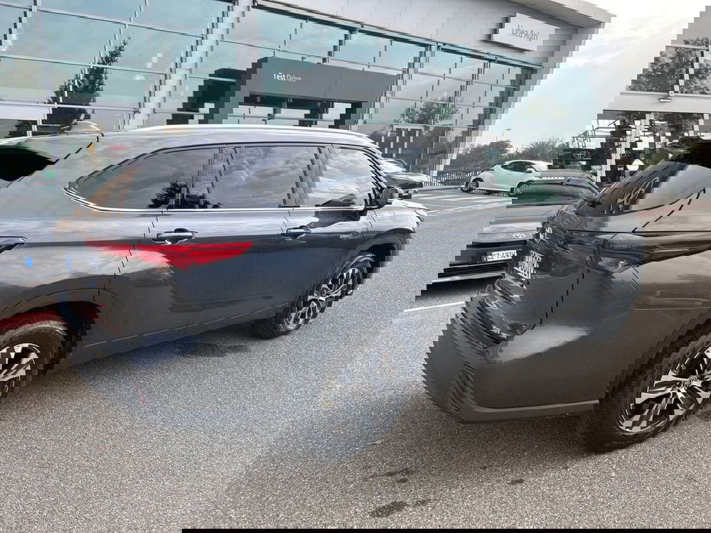 Toyota Highlander usata a Piacenza (8)