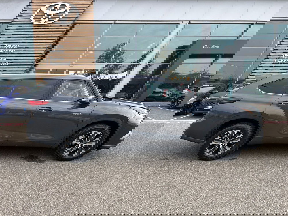 Toyota Highlander usata a Piacenza (9)