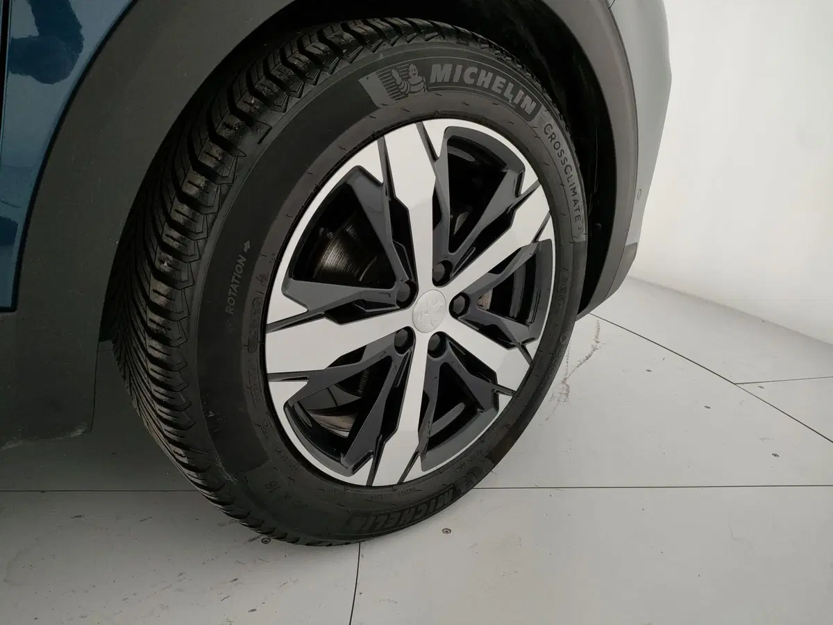 Peugeot 3008 usata a Caserta (11)