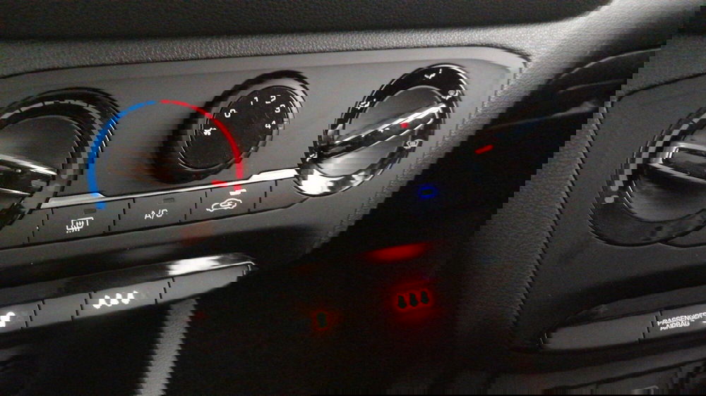 Hyundai i20 usata a Roma (14)