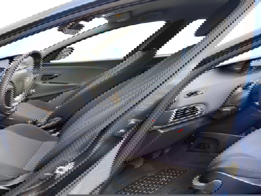 Lancia Ypsilon usata a Torino (10)