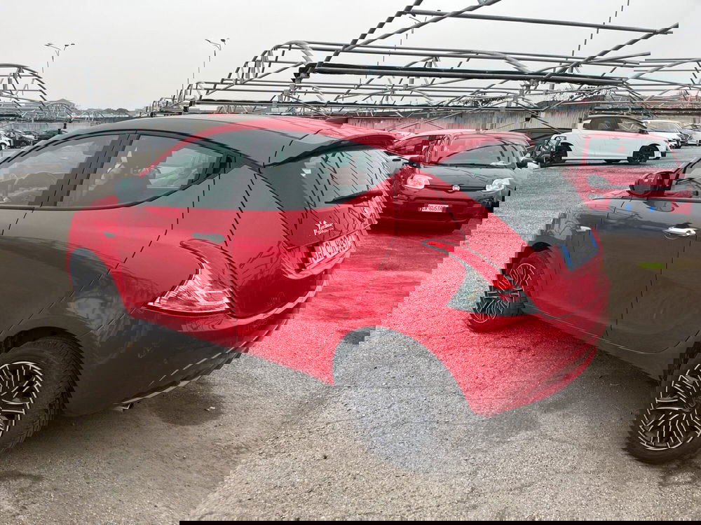 Lancia Ypsilon usata a Torino (6)