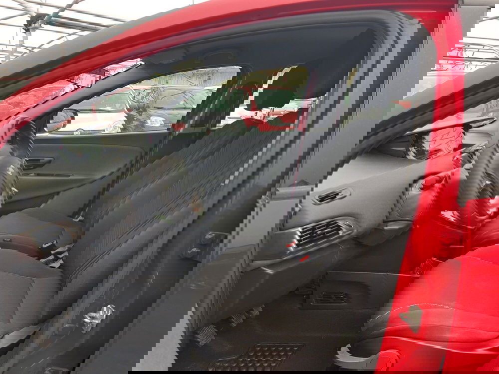 Lancia Ypsilon usata a Torino (9)